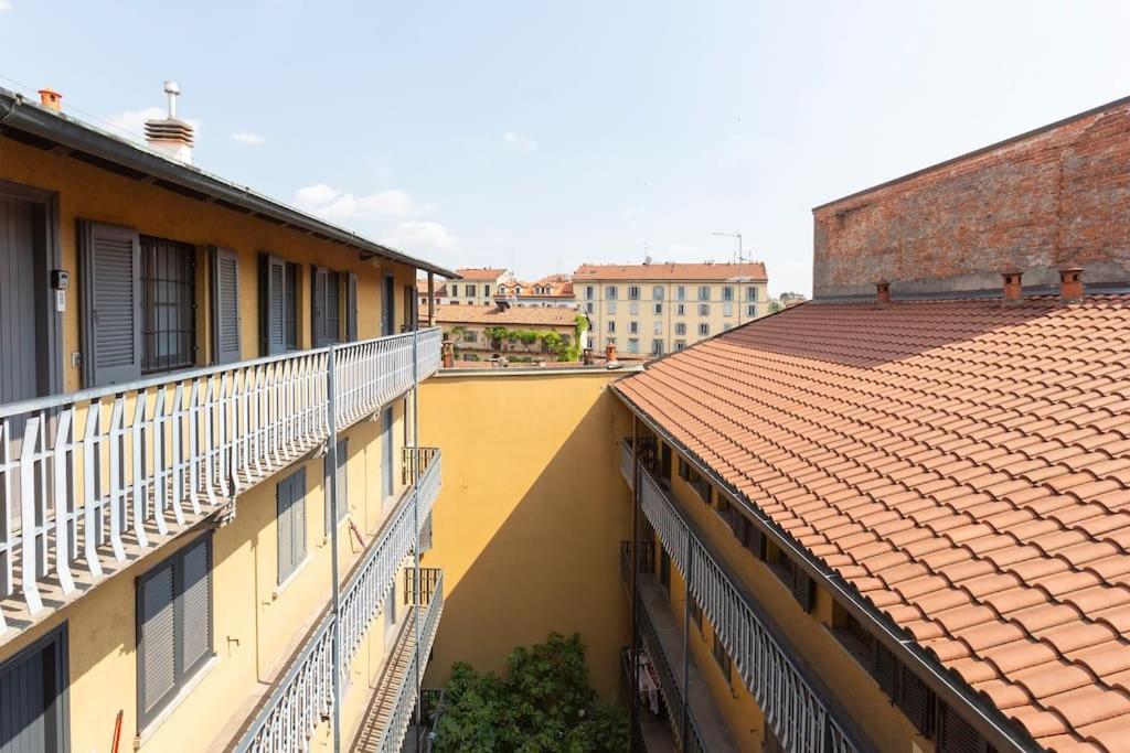 My Charming Apartments Ai Navigli-Vigevano Suite Milan Exterior photo